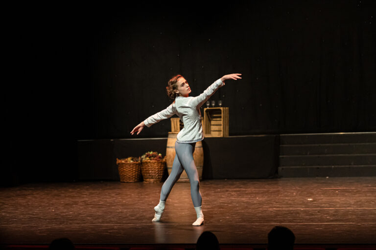 Dansfotografie Dansstudio Crescendo Bree 2024 - LR - kimvos.com R6M20759